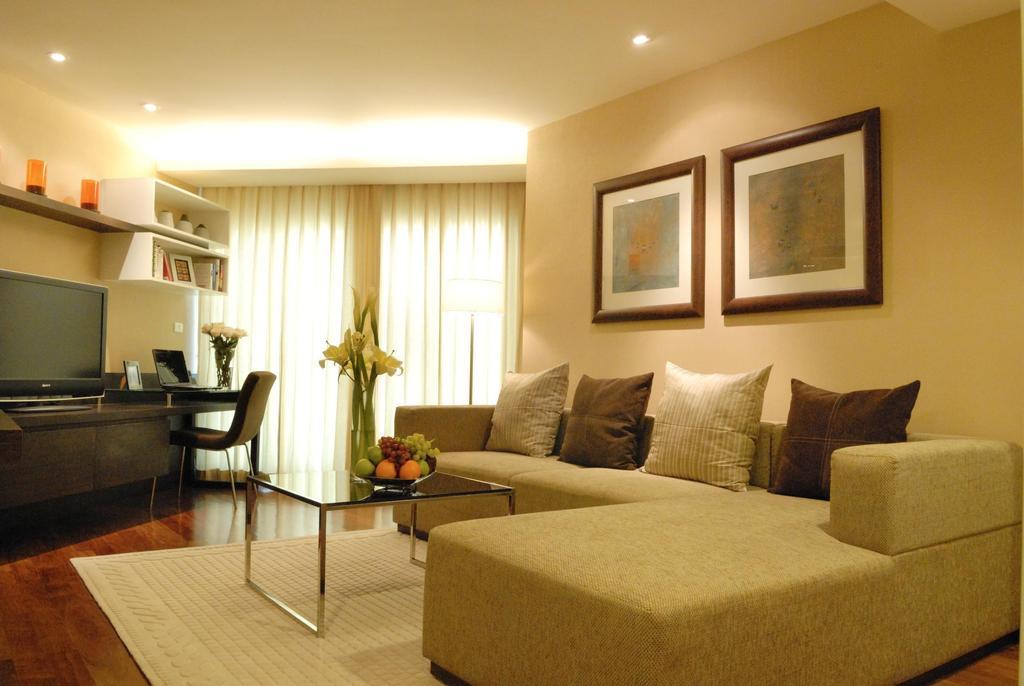 The Narathiwas Hotel & Residence Sathorn Bangkok Esterno foto